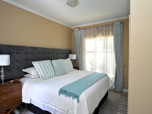 Second bedroom (3)